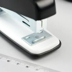 Sax Heftgerät Design 239, 0-239-19, Heftleistung 25 Blatt, Schwarz -Geschäft Für Bürobedarf 006e28dc77b6bfd92d6a29dd0977f52d3e4d261d heftgeraet sax design 239 0 239 19