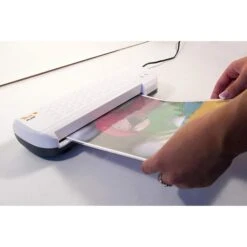 Peach Laminiergerät Home Office Laminator PL707 A4, Bis 125 Mic, 250 Mm/Min. -Geschäft Für Bürobedarf c80af630506783bef9c7549d651099c683e73465 laminiergeraet peach home office laminator pl707 a4